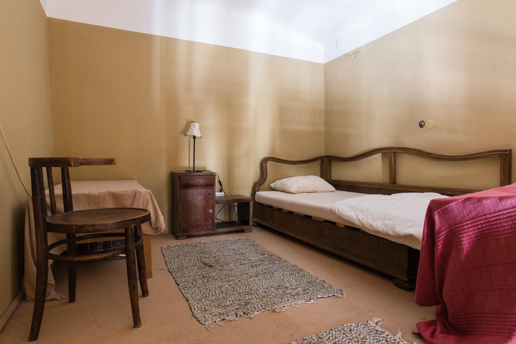 Hostal Made